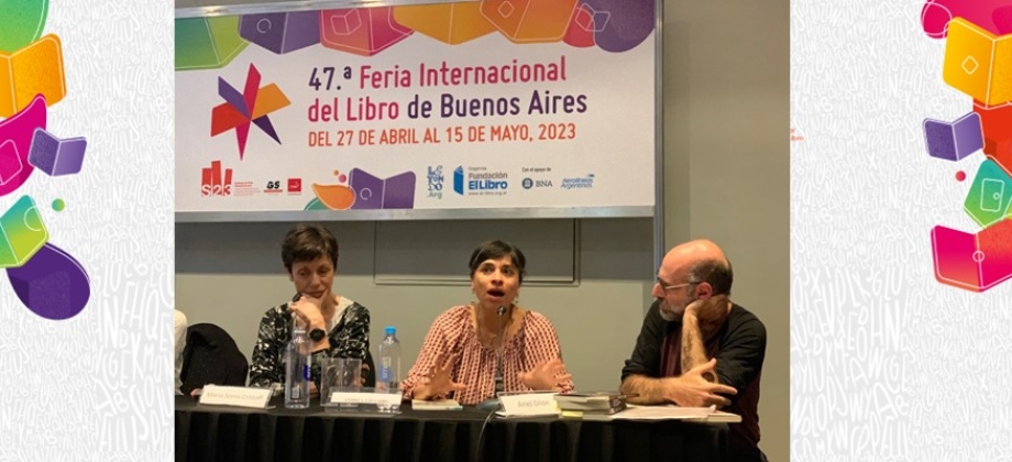 La escritora colombiana Andrea Salgado participa en la Feria del Libro de Buenos Aires