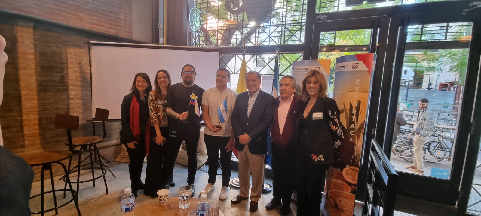 Buenos Aires con aroma a café Presentación y clase magistral de barismo con el colombiano Diego Campos – Barista, campeón mundial y tostador de café en Buenos Aires 