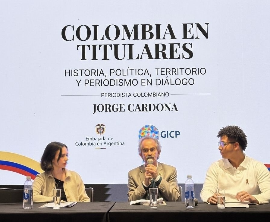 El periodista y escritor colombiano Jorge Cardona visitó la ciudad de Buenos Aires en el marco de la Estrategia de Diplomacia Cultural