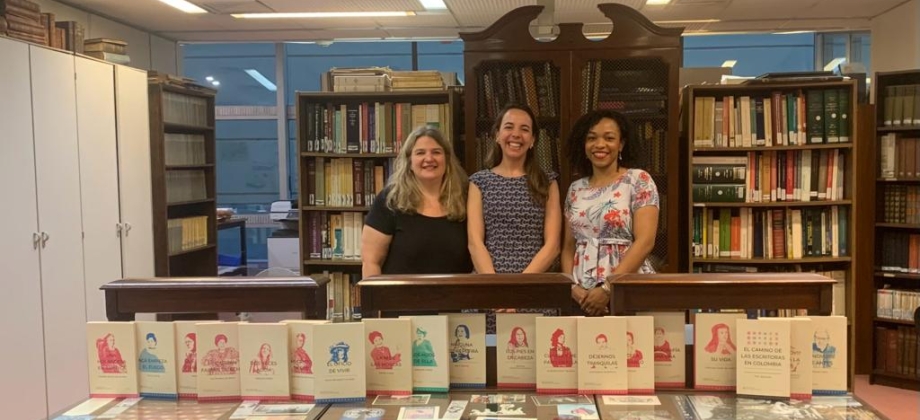 Embajada de Colombia en Argentina hace donación bibliográfica al Instituto del Servicio Exterior de la Nación