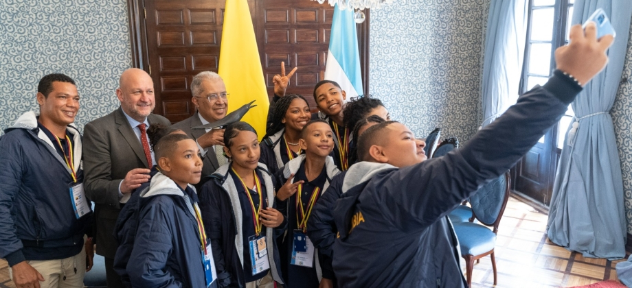 Cine, televisión y contenidos digitales en Argentina: el intercambio cultural que realizarán un grupo de niñas y niños de Rincón del Mar, Sucre