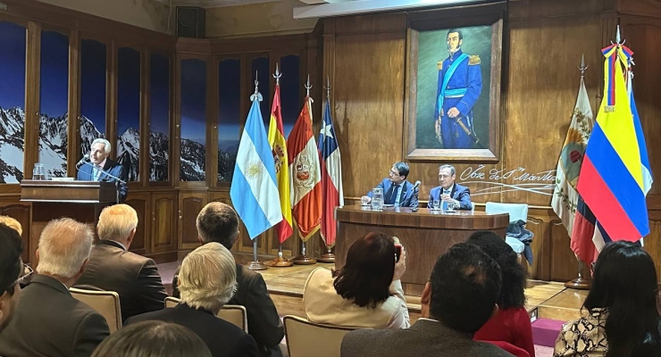 Conversatorio sobre el General San Martín hace parte de la conmemoración de los 200 de relaciones diplomáticas entre Colombia y Argentina